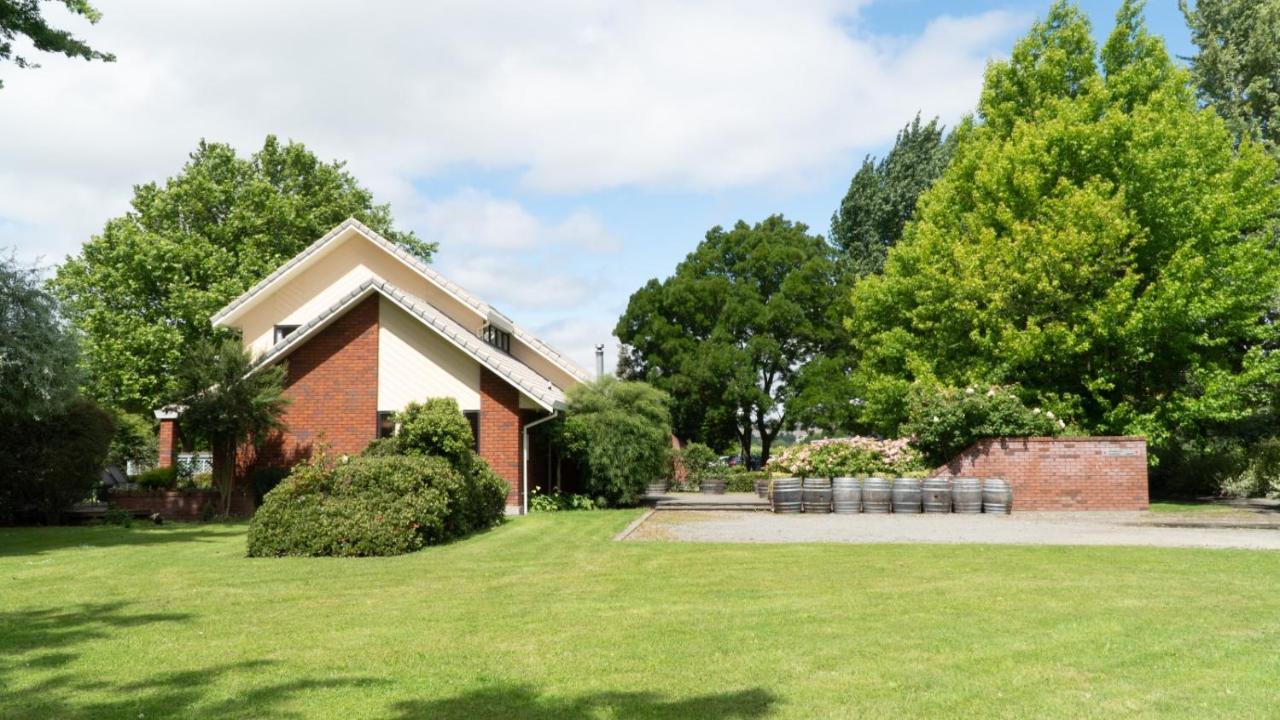 Fairhall Guest Lodge Woodbourne Buitenkant foto