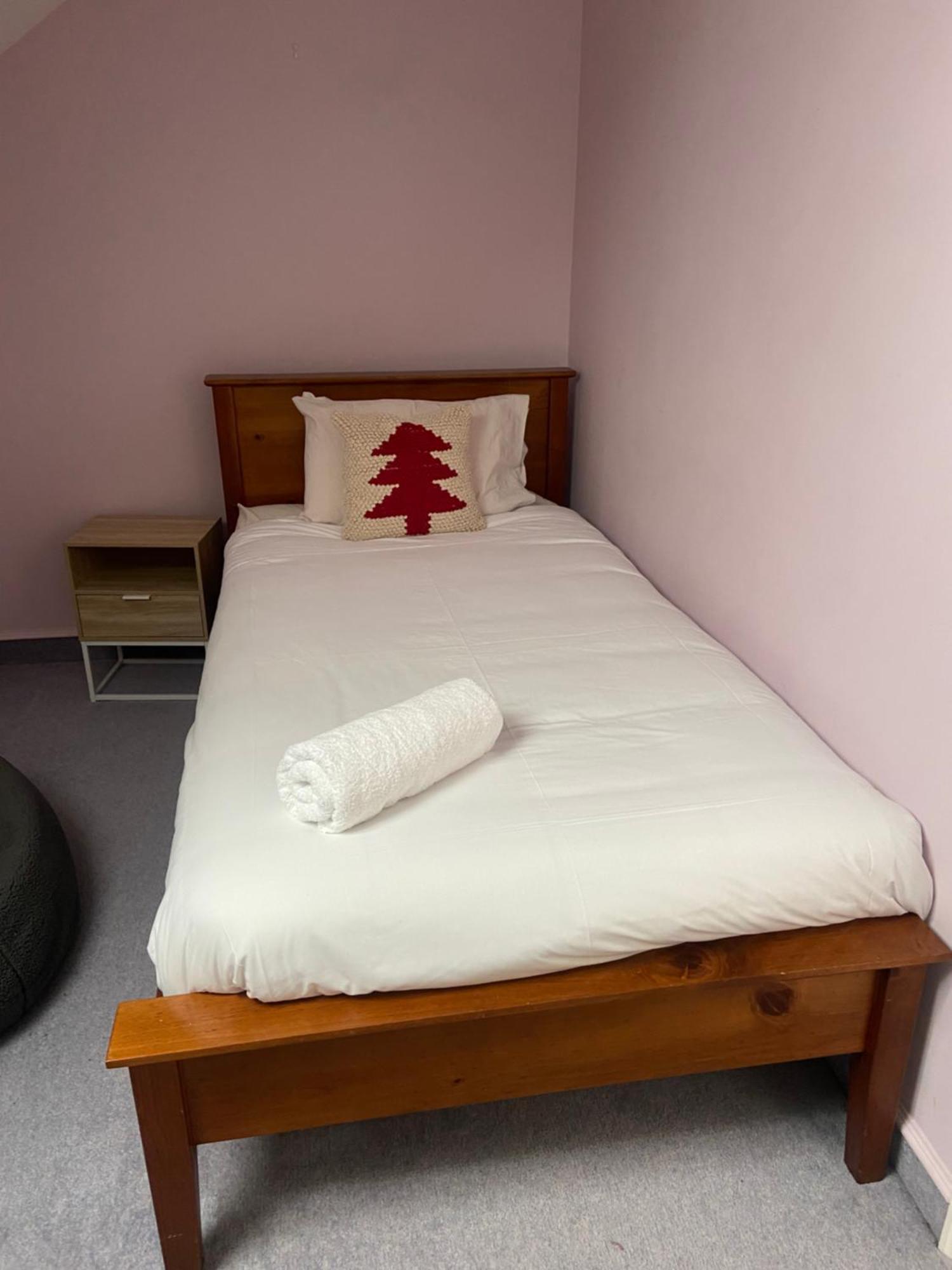 Fairhall Guest Lodge Woodbourne Buitenkant foto